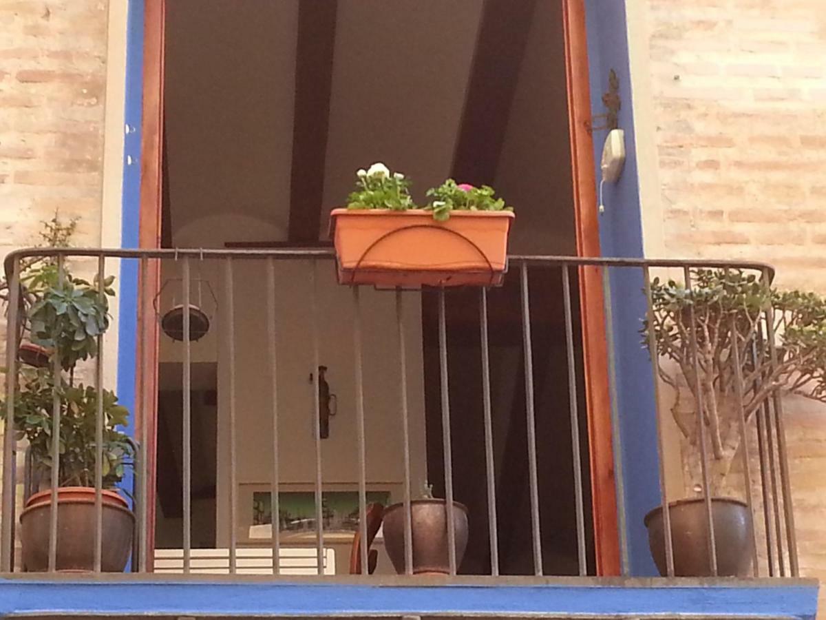 Loft En Centro Historico Apartment Valencia Exterior photo